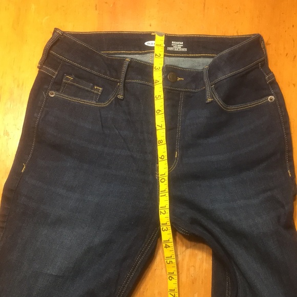 Old Navy Rockstar Super Skinny High Rise Jeans - Picture 12 of 13